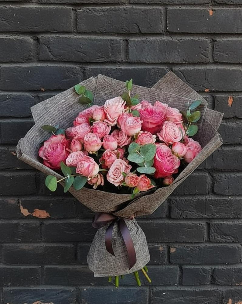 Букет цветов из: Розы в Знаменке