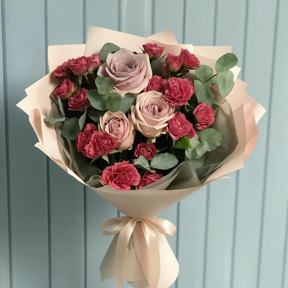 Букет цветов из: Гвоздики и Розы в Знаменке