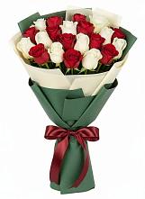 Букет Микс из красных и белых роз #REPLACE_PRED# Знаменке