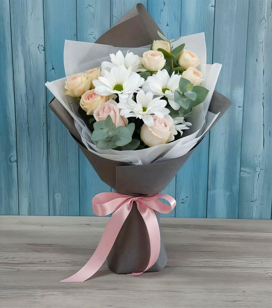 Букет цветов из: Хризантемы и Розы в Знаменке