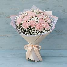 Букет цветов из:  Гвоздики в Знаменке