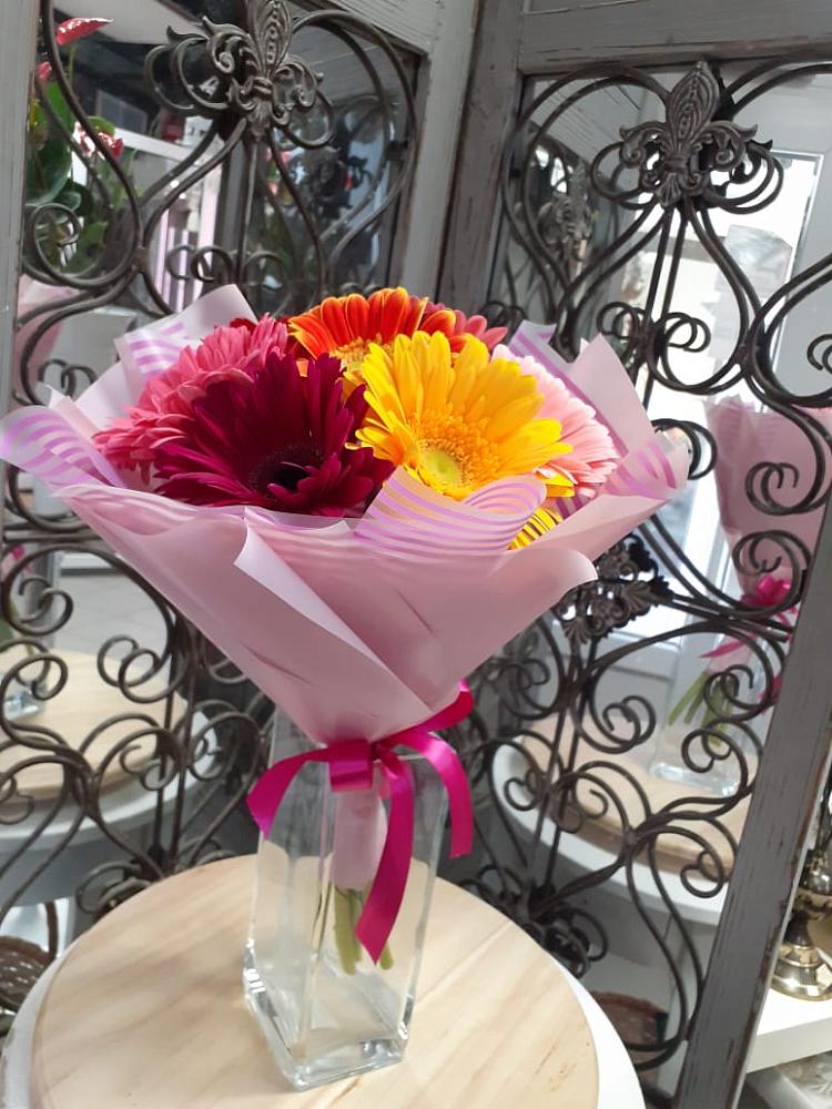 Букет цветов из: Герберы в Знаменке