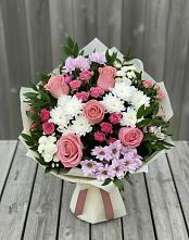 Букет цветов из:  Альстромерии, Гвоздики, Розы и Хризантемы в Знаменке