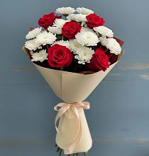 Букет цветов из:  Розы и Хризантемы в Знаменке