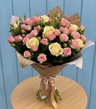 Букет цветов из:  Розы в Знаменке