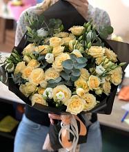 Букет цветов из:  Розы и Лизиантусы #REPLACE_PRED# Знаменке