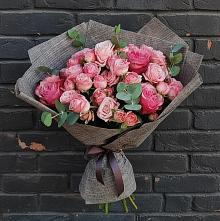 Букет цветов из:  Розы в Знаменке
